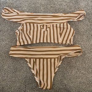 Off the shoulder bikini